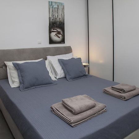 شقة Luxury Penthouse Touching The Acropolis By Ghh أثينا المظهر الخارجي الصورة